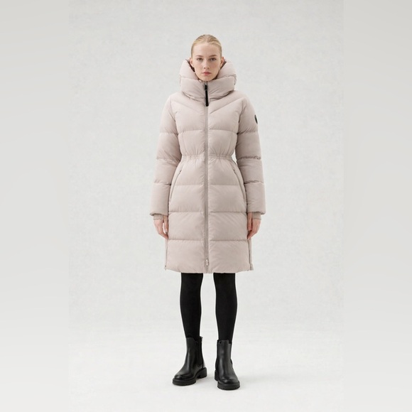 Woolrich Jackets & Blazers - Woolrich Light Taupe Long Down Parka Stretch Nylon Hood
